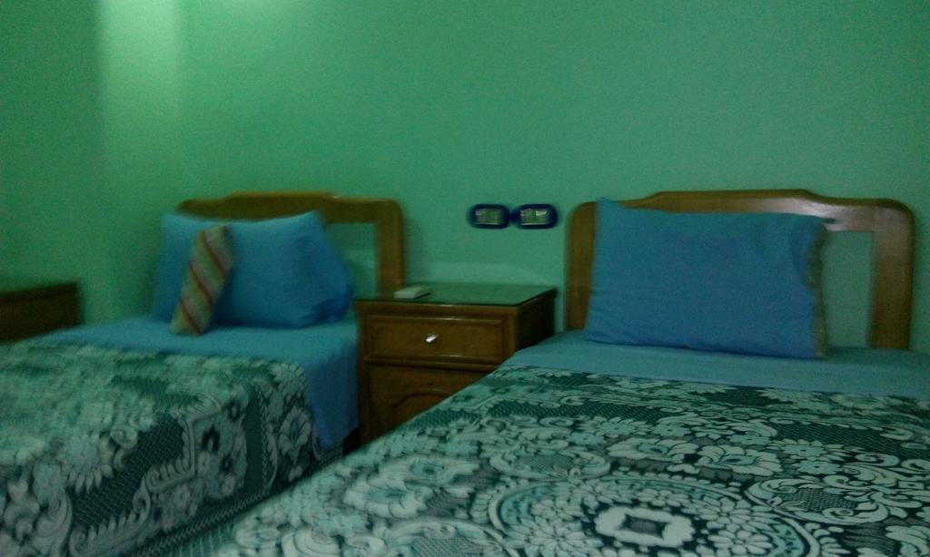 Hostel Luna Cairo Room photo
